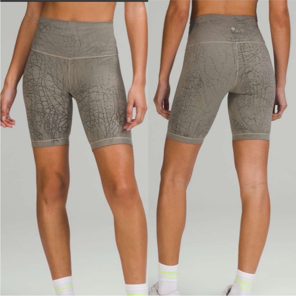 Lululemon Wunder Train HR Short 8" Thread Dye Rover Black Sz 0